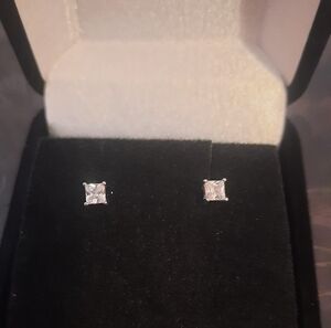 QVC Diamonique 3mm Sterling Silver Princess Cut Stud Earrings Brand New in Box